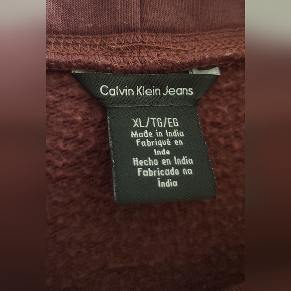 Calvin Klein Sweatshirt - size XL - Picture 2 of 12